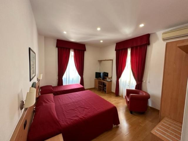 Hotel L'Isola ซันตามารีเนลลา ภายนอก รูปภาพ