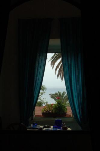 Hotel L'Isola ซันตามารีเนลลา ภายนอก รูปภาพ